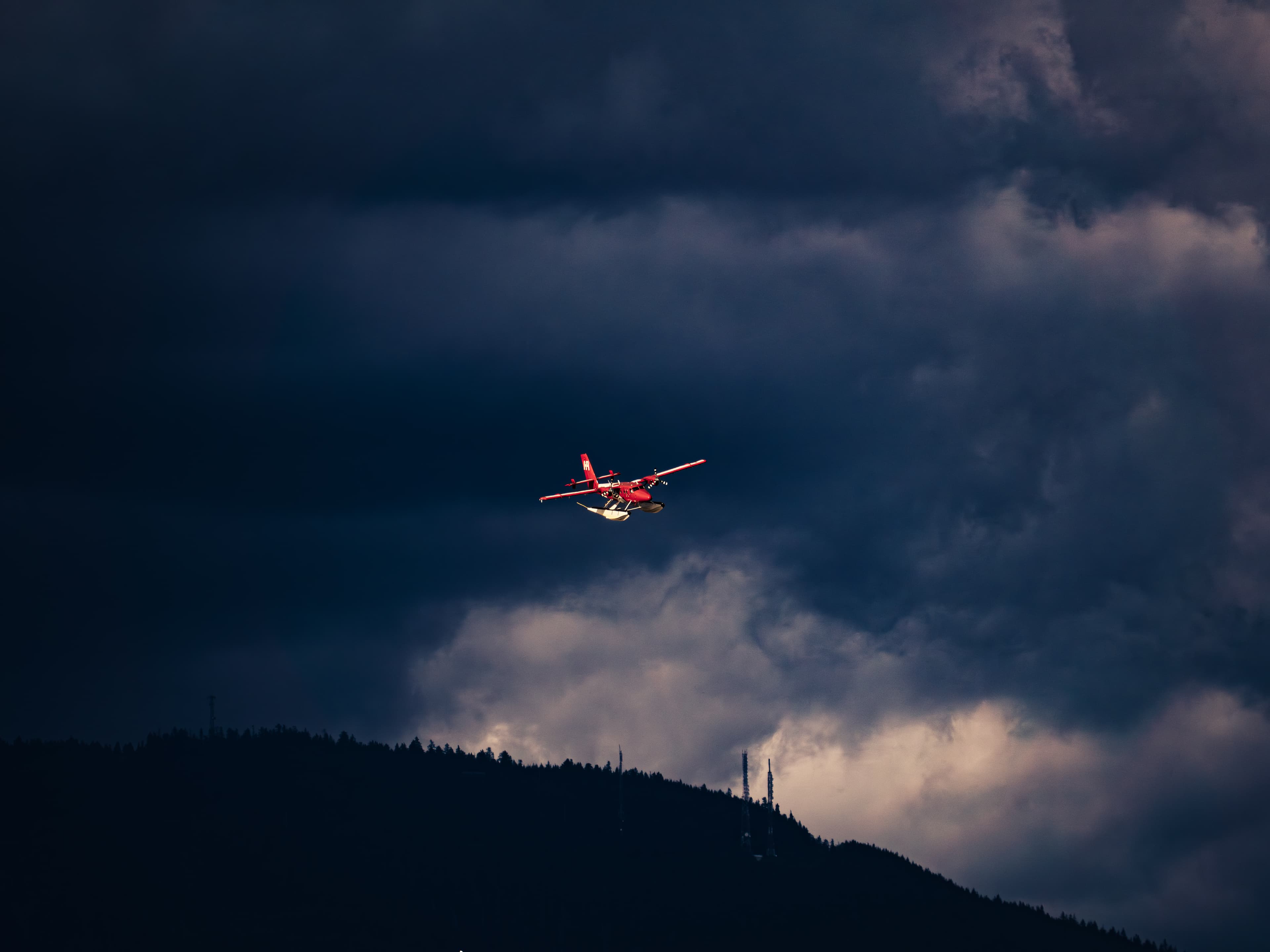 Stormy rescue plane